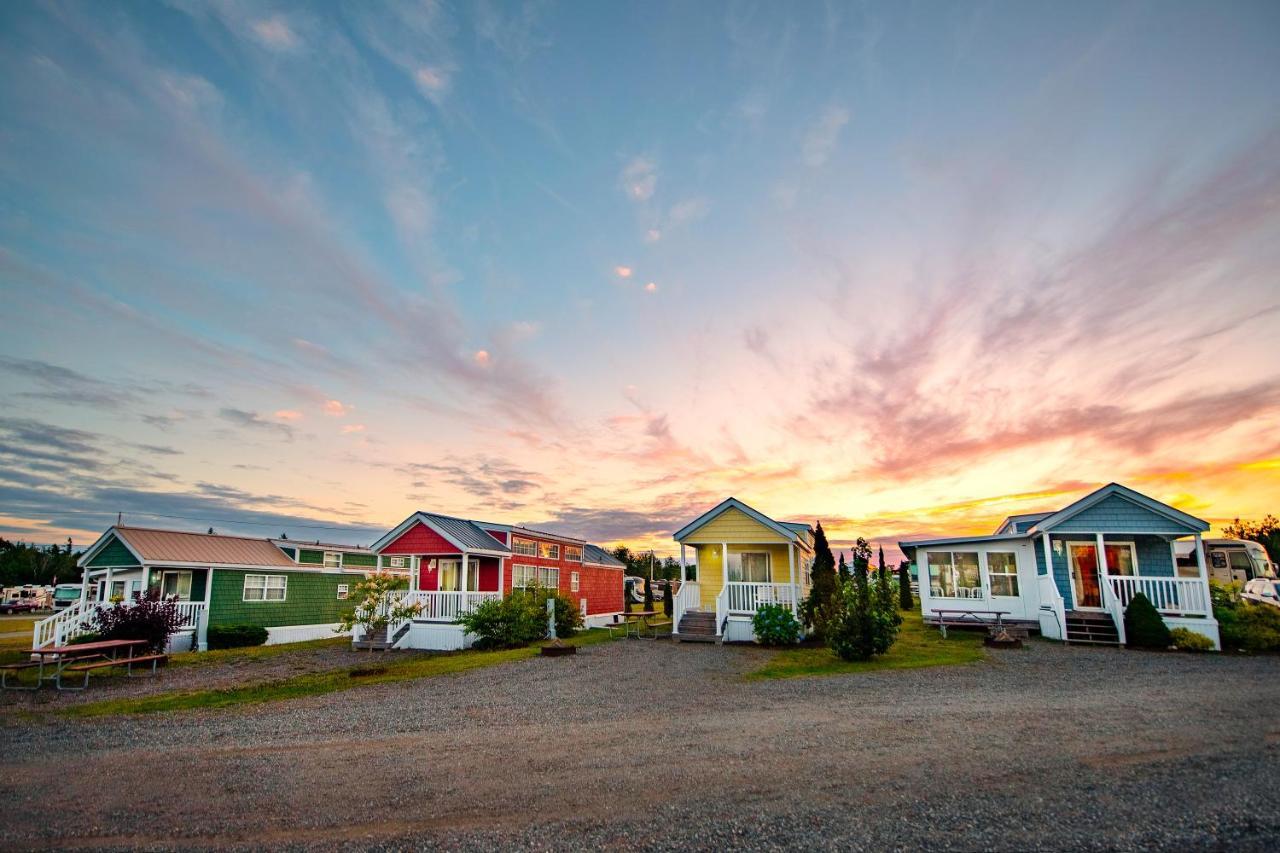 Narrows Too Camping Resort Loft Cottage 12 Трентон Экстерьер фото